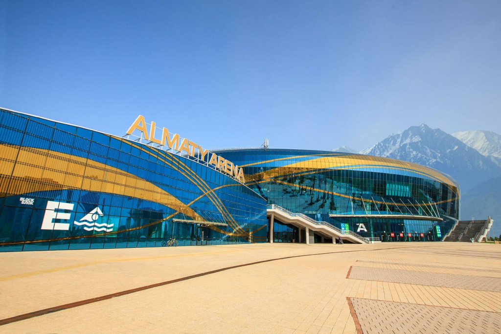 Алматы Арена.jpg Алматы Арена.jpg